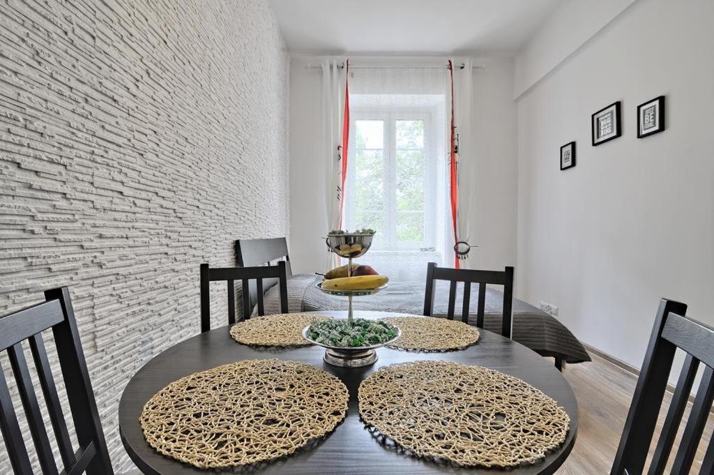 Apartament W Centrum :) Cracovie Extérieur photo